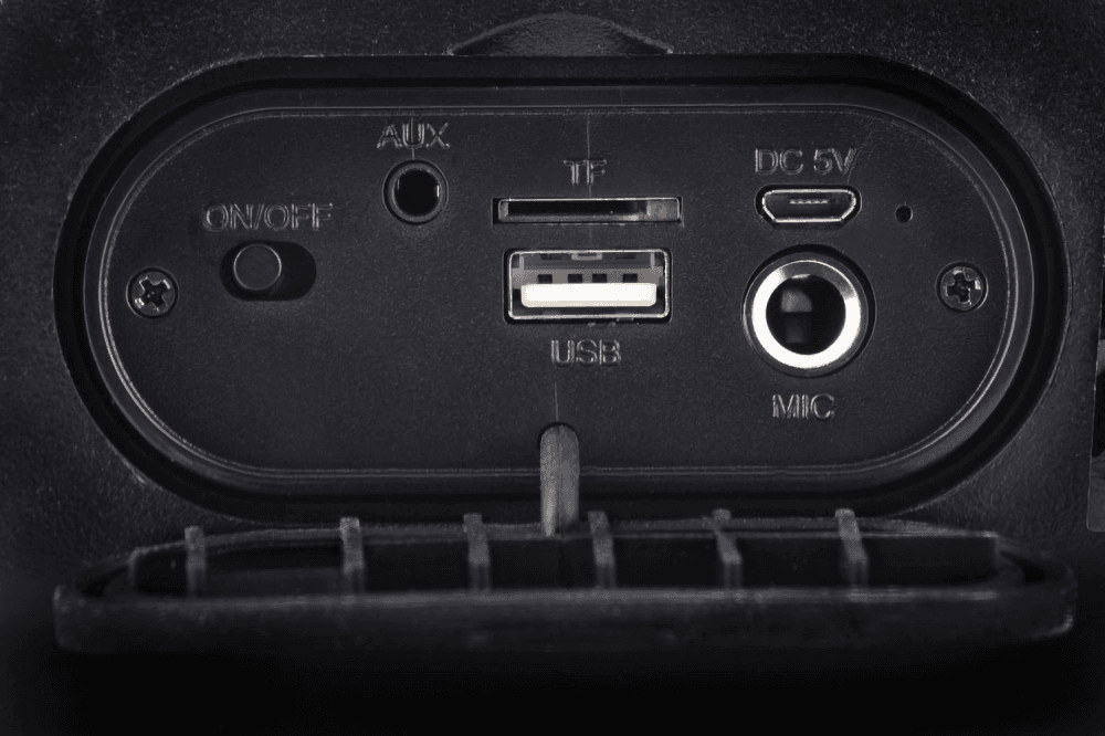 Sony Xperia XZ1 Compact (G8441) kompatibilis bluetooth hangszóró Rebeltec Stage 300