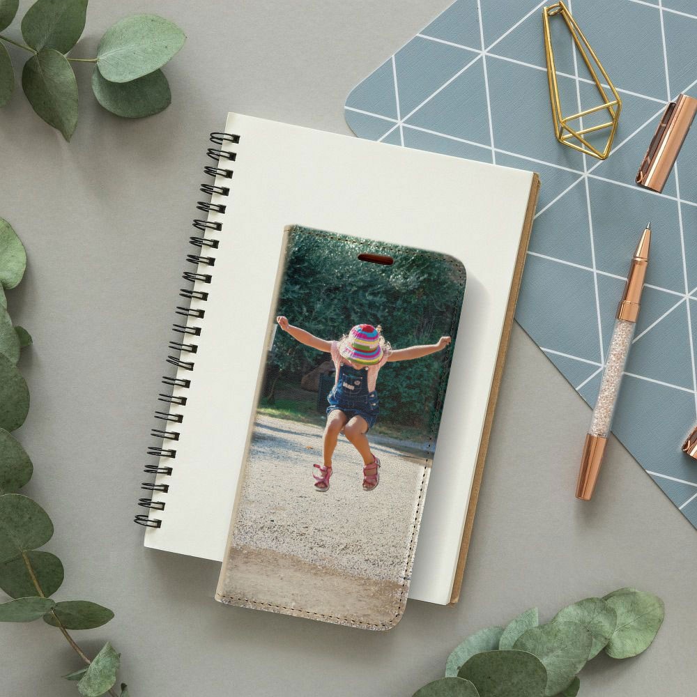 Xiaomi Redmi 7A oldalra nyíló flipes bőrtok asztali tartó funkciós arany