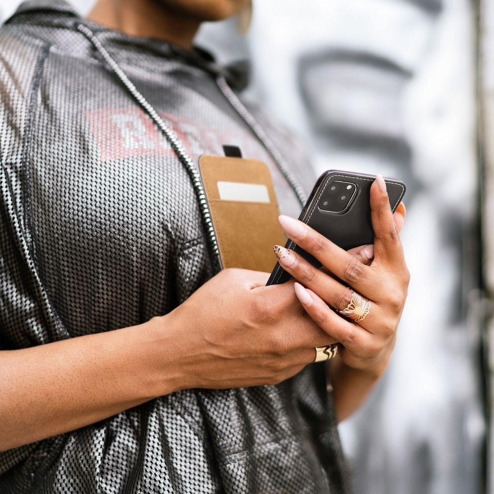 Huawei P Smart 2020 lenyíló flipes bőrtok fekete