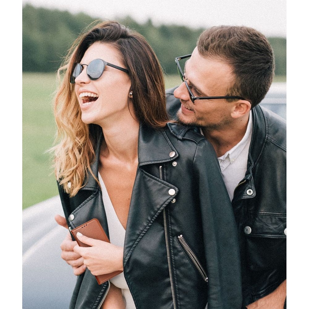 Samsung Galaxy S25 Plus (SM-S936B) oldalra nyíló flipes bőrtok valódi bőr barna