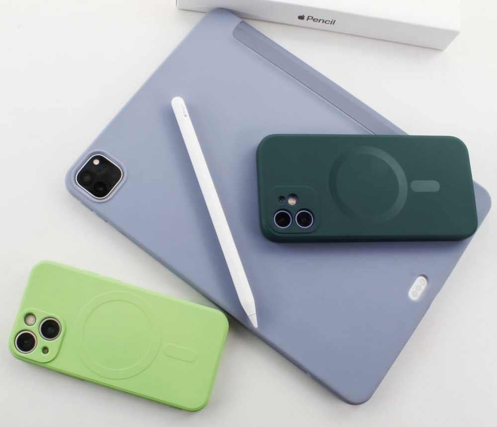 Samsung Galaxy S24 (SM-S921B) szilikon tok gyári MagSafe kameravédővel fekete